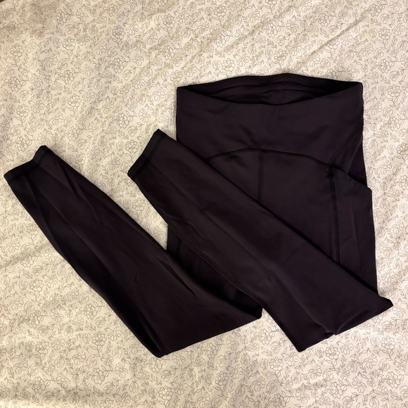 Lululemon Compression Leggings - Picture 4 of 4